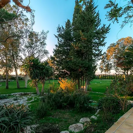 بيت للعطل Tenuta Masseria Cocciolicchio *